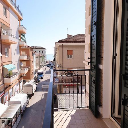 Residenza La Piazzetta Lägenhet Porto Recanati Exteriör bild